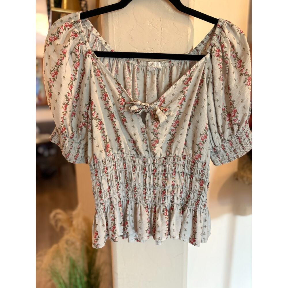 Sienna Sky Floral Smocked Waist Peplum Puff Sleeve Top Size L Juniors